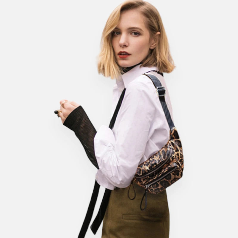 Sac banane léopard tendance en cuir Maya