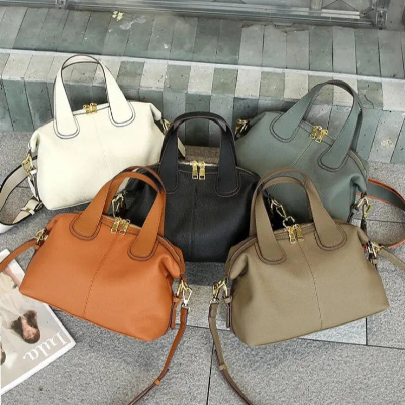 Sac à main bandoulière aux finitions doré Alessandra