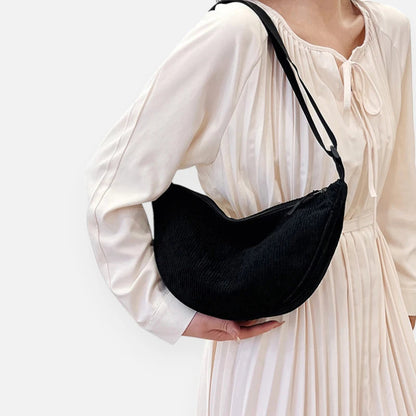 Sac banane demi-lune en velours côtelé Maëlle