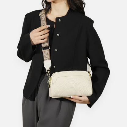 Sac banane chic imitation croco à bandoulière Madeleine