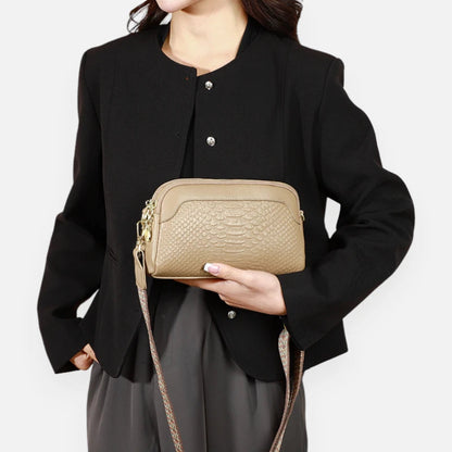 Sac banane chic imitation croco à bandoulière Madeleine