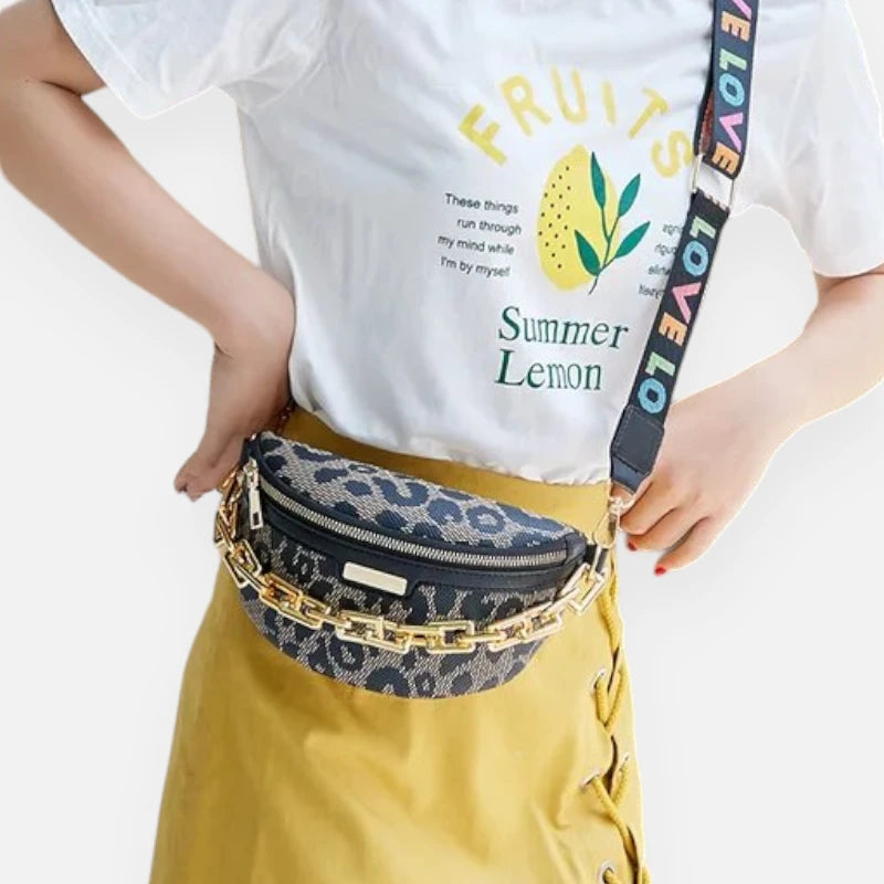 Sac banane léopard en cuir à bandoulière Isla