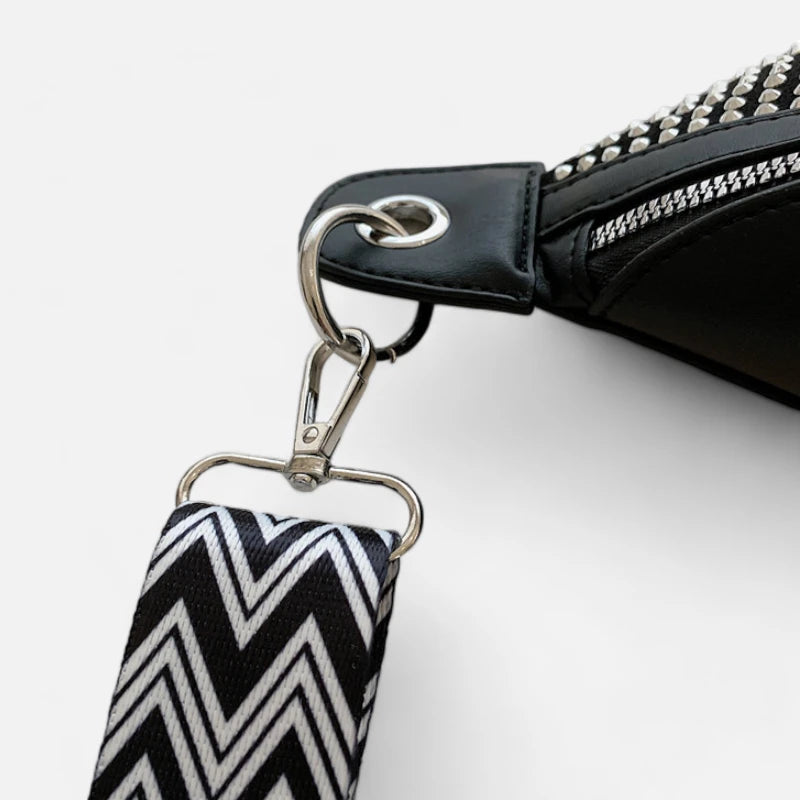 Sac banane noir à bandoulière avec strass Elina