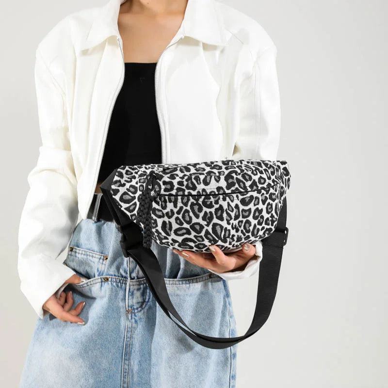 Sac banane en toile imprimé léopard sauvage et tendance Garance