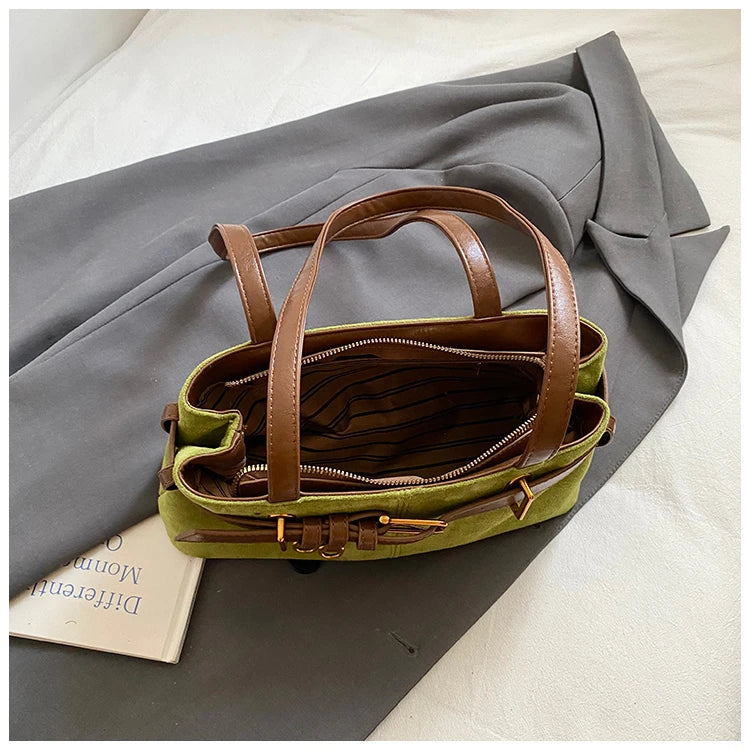 Grand sac à main cabas avec finitions dorées Victoire