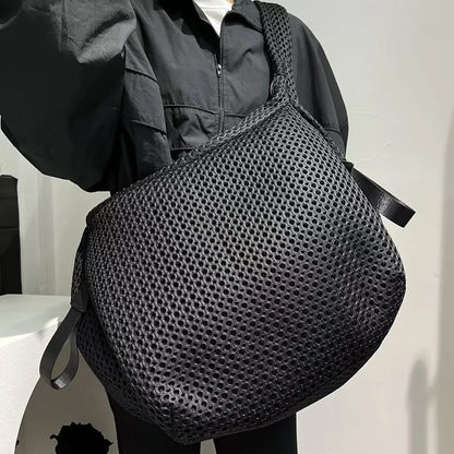 Grand sac à main cabas bandoulière de cours léger au style urbain Esmée