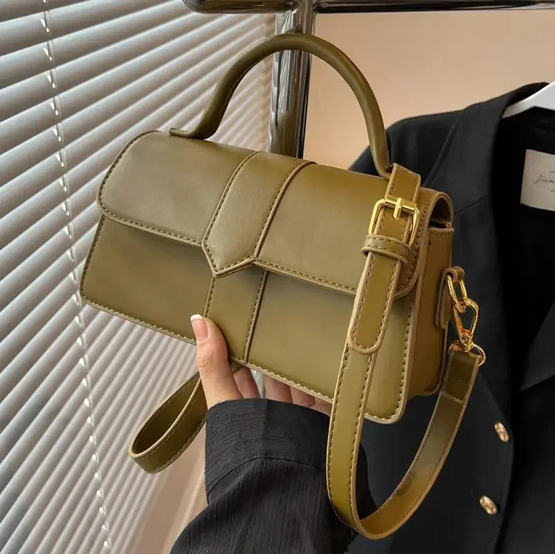 Petit sac à main bandoulière à rabat Amalia