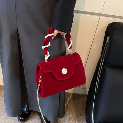 Petit sac à main vintage en velours rouge avec perles et nœud Valentina