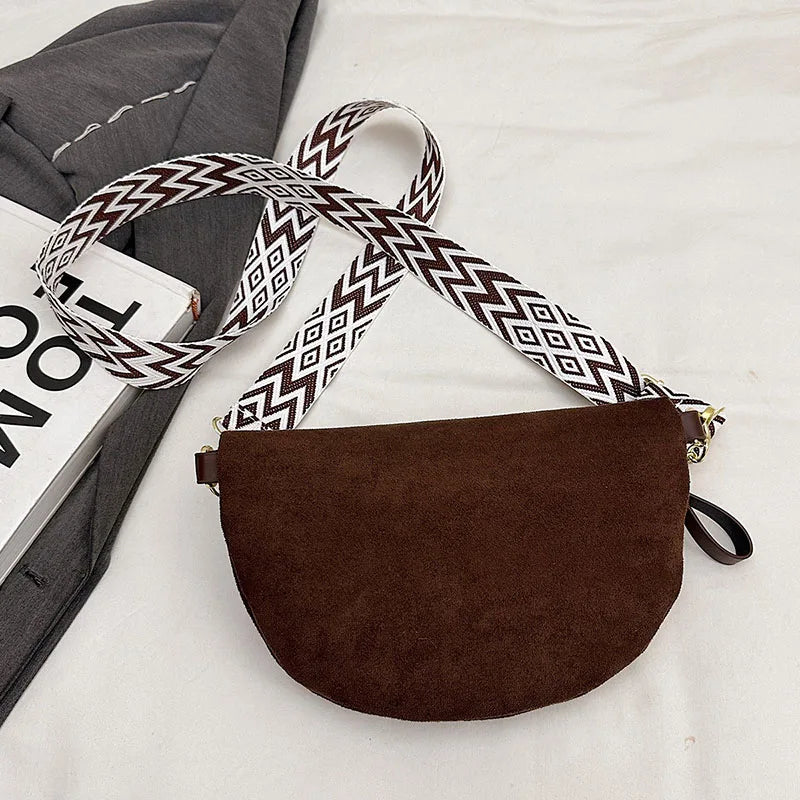 Sac banane en suédine au style bohème et Isabeau