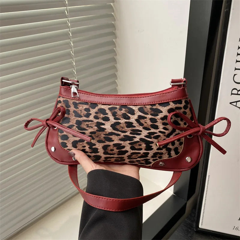 Petit sac à main bandoulière épaule rétro à double nœud et motif léopard Léa
