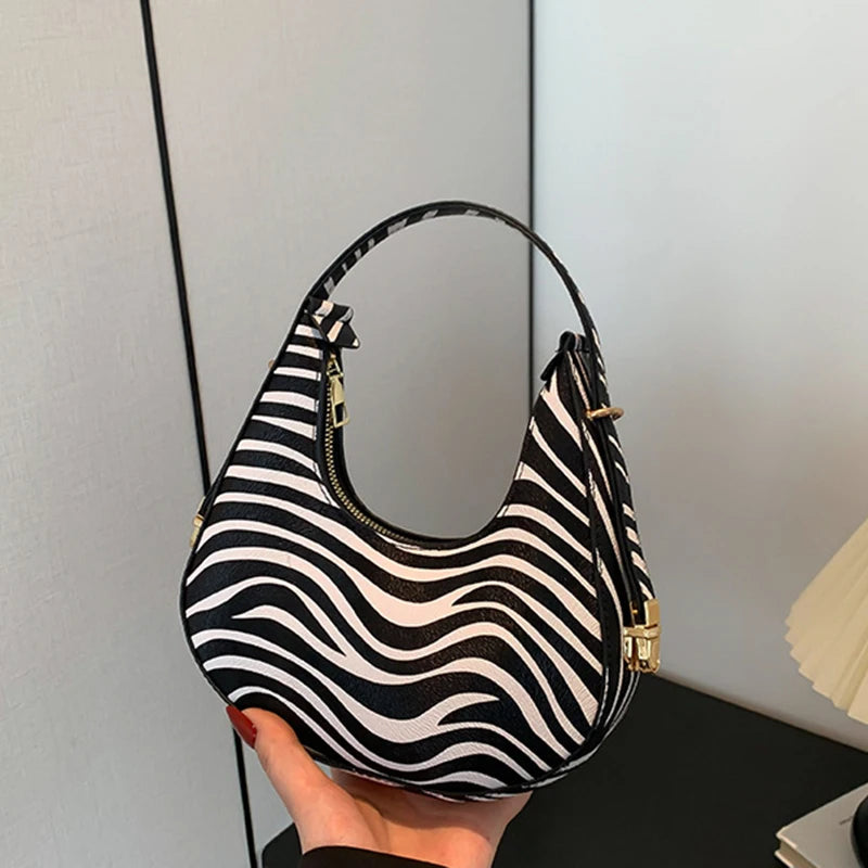 Petit sac à main bandoulière épaule motif animalier au design personnalisé et moderne Octavie