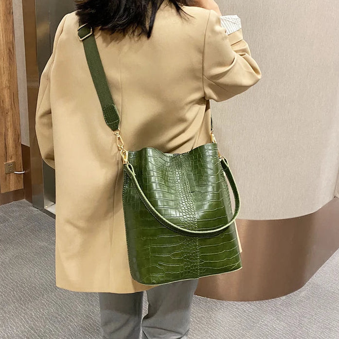 Grand sac à main de cours effet crocodile au design vintage et spacieux Manon