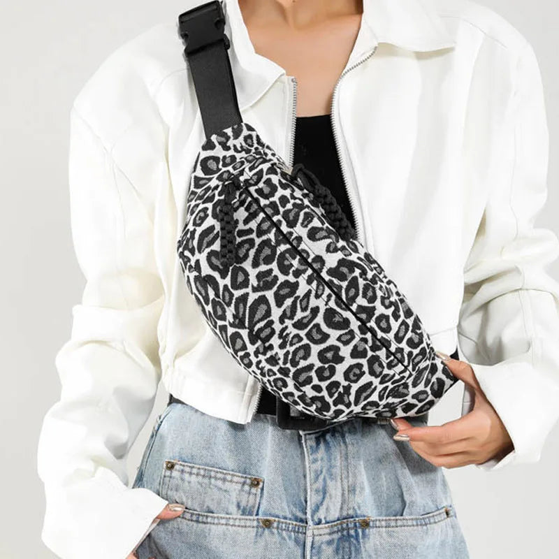 Sac banane en toile imprimé léopard sauvage et tendance Garance