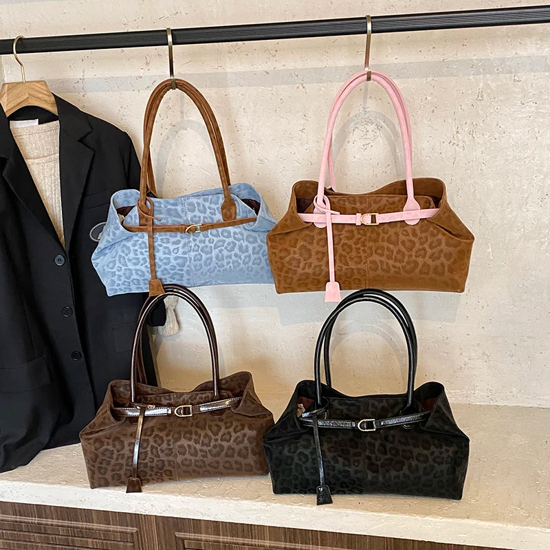 Grand sac à main bandoulière épaule motif léopard Chloé