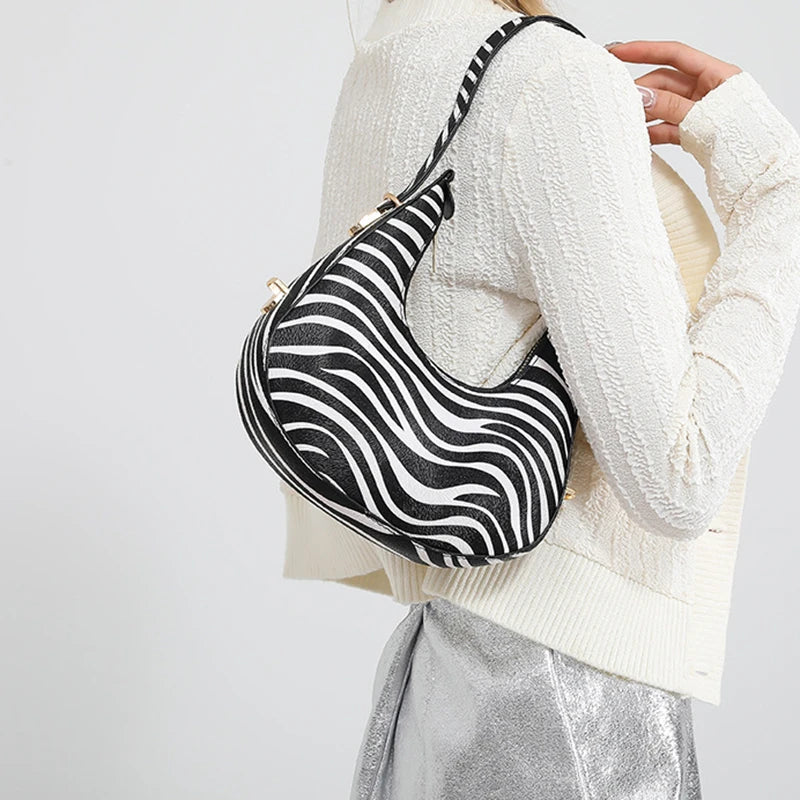 Petit sac à main bandoulière épaule motif animalier au design personnalisé et moderne Octavie