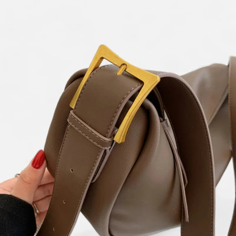 Grand sac à main banane demi-lune Hélène