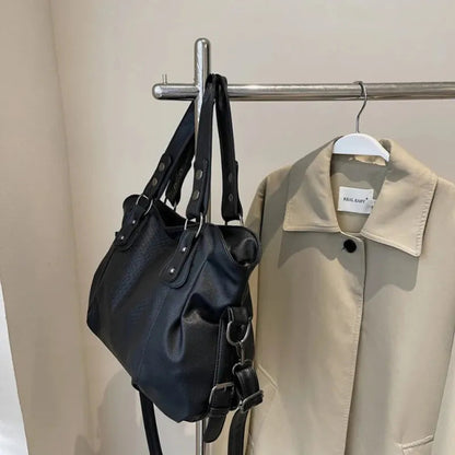 Grand sac à main bandoulière de cours imitation croco Manon