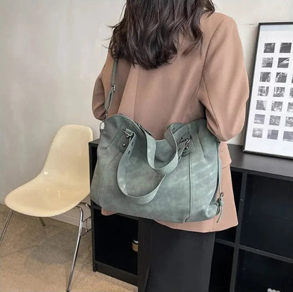 Grand sac à main bandoulière de cours rétro souple Mahé