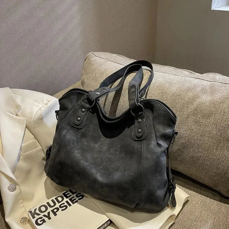 Grand sac à main bandoulière de cours rétro souple Mahé