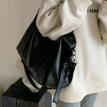 Grand sac à main bandoulière rétro de cours souple Louna