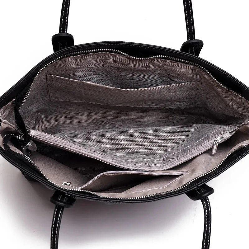 Grand sac à main cabas grainé Clara