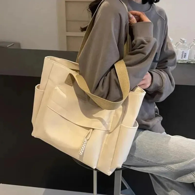 Grand sac à main cabas multipoches en toile Romane