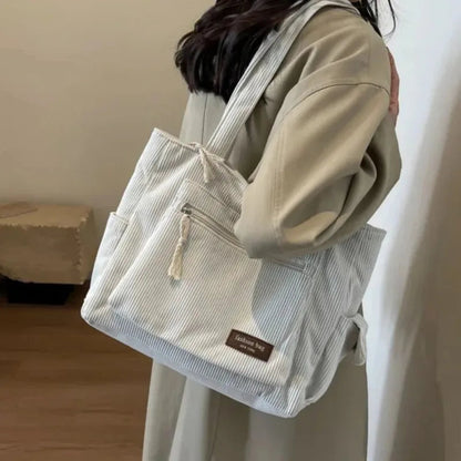 Grand sac à main cabas multipoches en velours Blandine