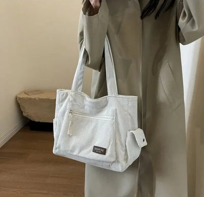 Grand sac à main cabas multipoches en velours Blandine