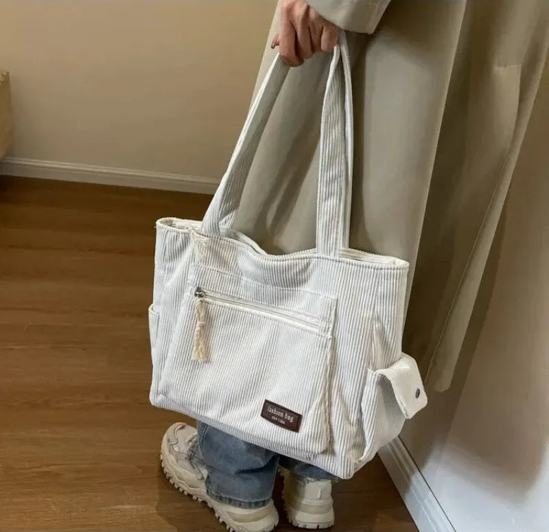 Grand sac à main cabas multipoches en velours Blandine