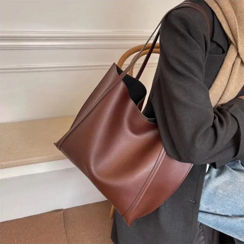 Grand sac à main cabas souple avec pochette assortie Amandine