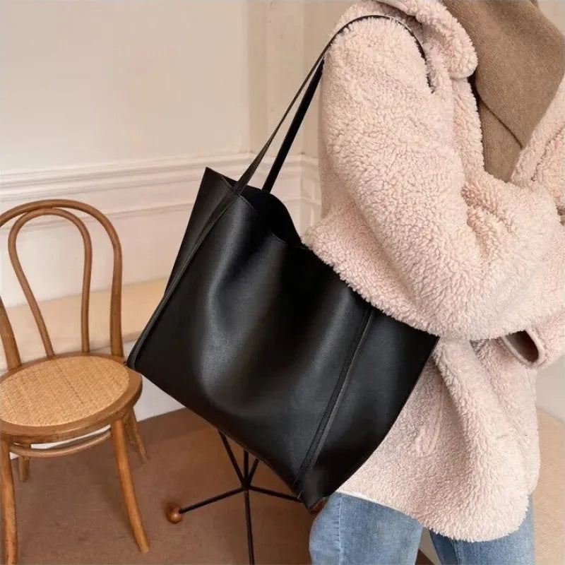 Grand sac à main cabas souple avec pochette assortie Amandine