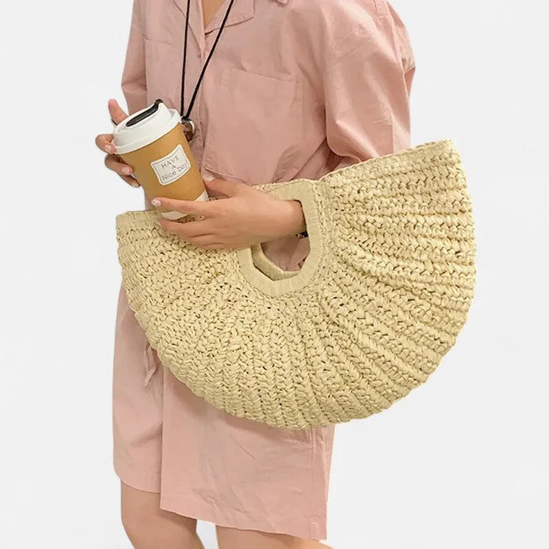 Grand sac à main demi-lune en paille Naïa