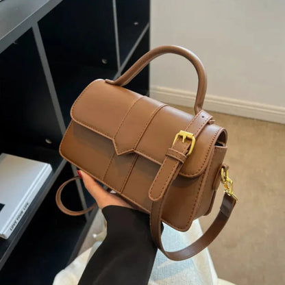 Petit sac à main bandoulière à rabat Amalia