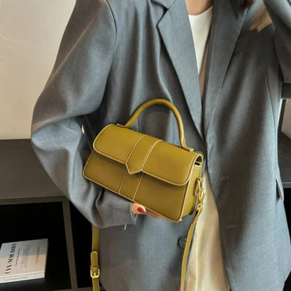 Petit sac à main bandoulière à rabat Amalia