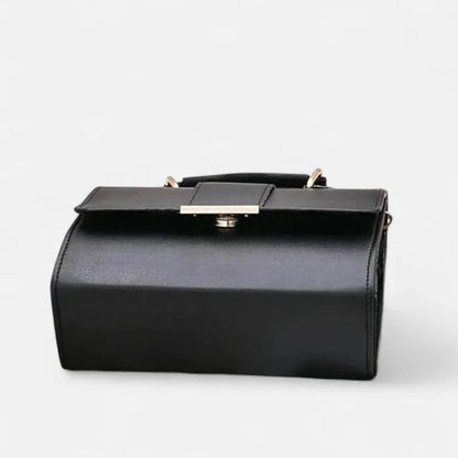 Petit sac à main bandoulière à rabat aux finitions doré Maëlys