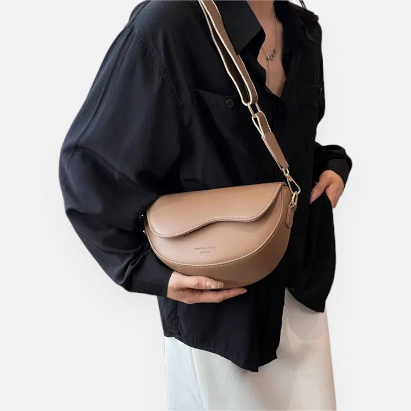 Sac à main banane demi-lune Adriana