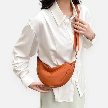 Sac à main banane demi-lune en tissu tendance Marcella