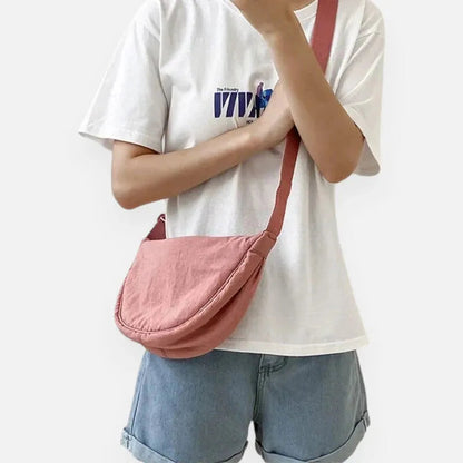 Sac à main banane demi-lune en tissu tendance Monique