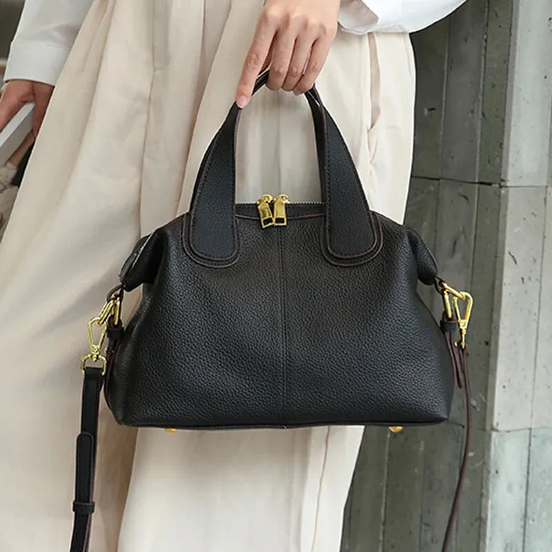 Sac à main bandoulière aux finitions doré Sofia