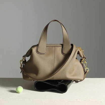 Sac à main bandoulière aux finitions doré Sofia