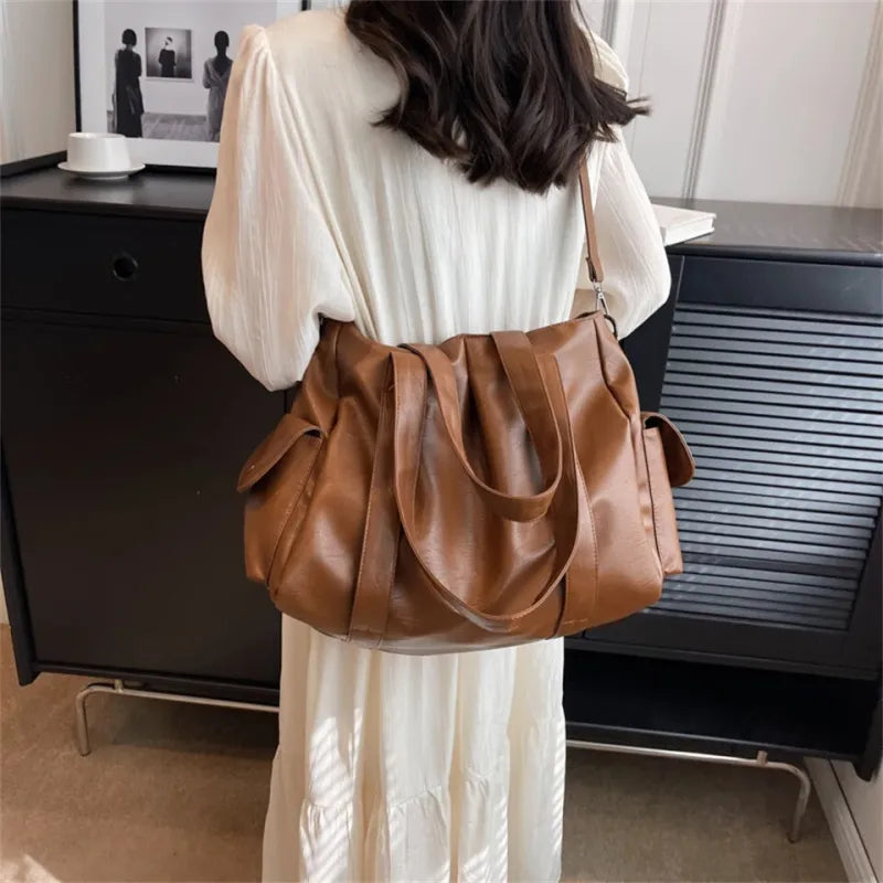 Sac à main bandoulière rétro de cours souple Lucie