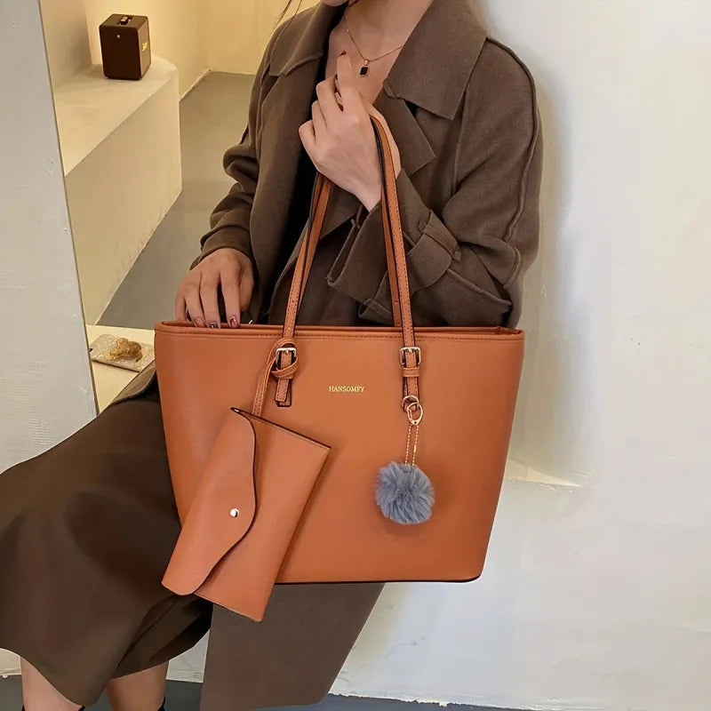 Sac à main cabas avec son pompon et sa pochette assortie Elena